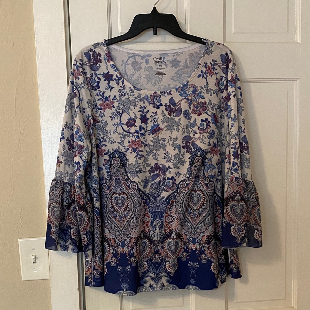 Croft & Barrow Blue and White Floral Blouse XXL